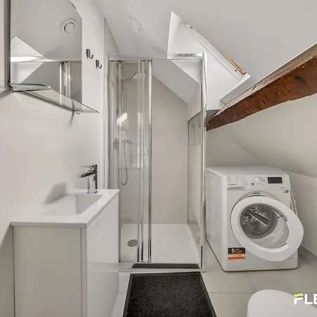 Charming Bright Near Montmartre 9th باريس